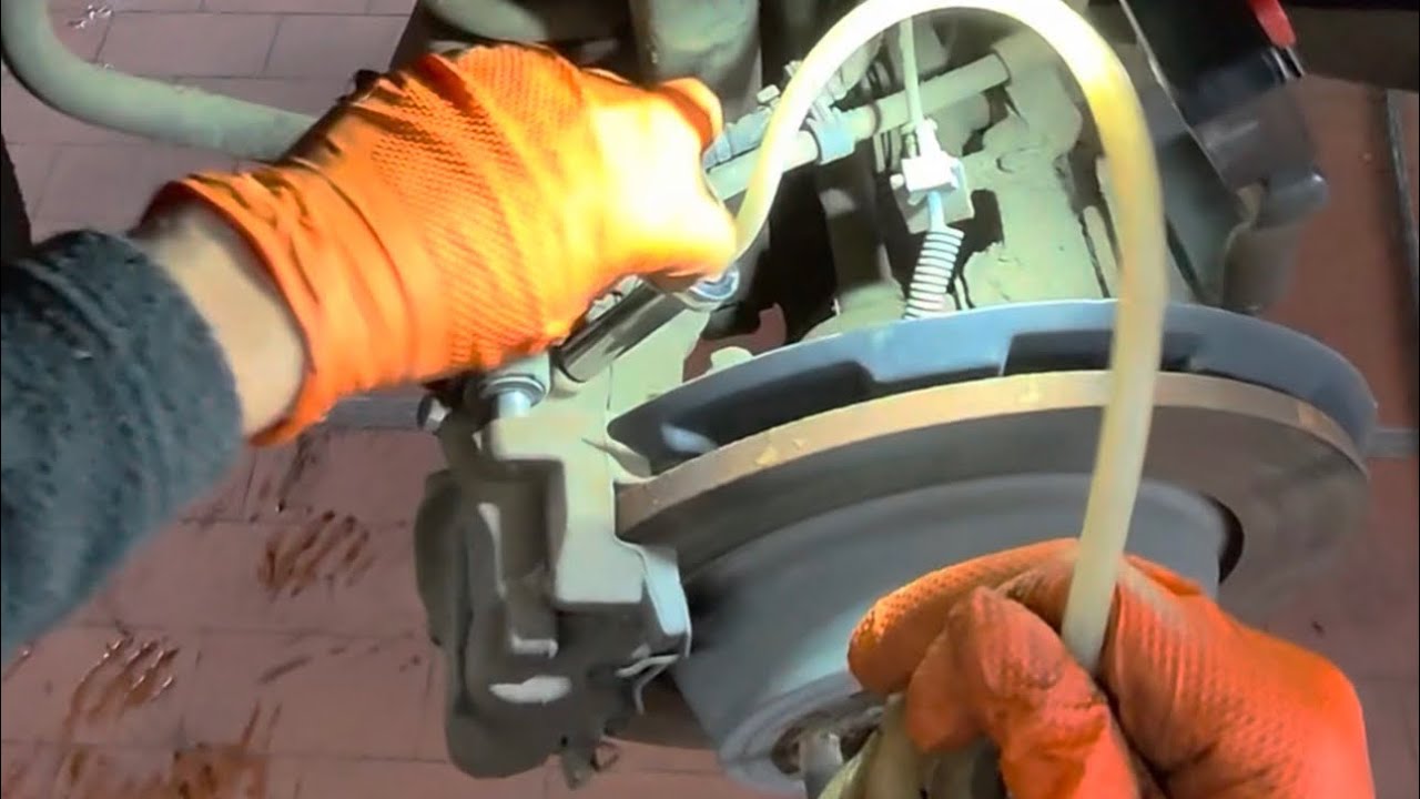 Ford Edge Brake Fluid Change in 10 Minutes!