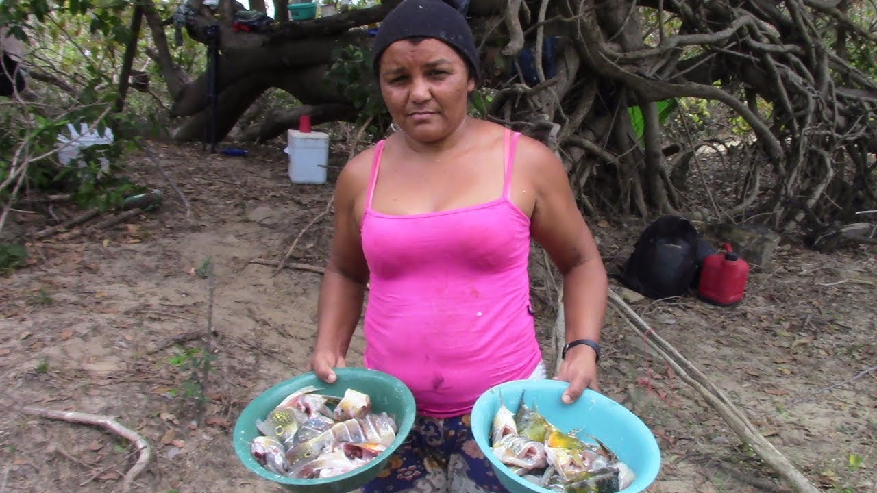 UM DIA DE PESCARIA COM A MINHA TIA TOINHA LÁ NA CACHOEIRA