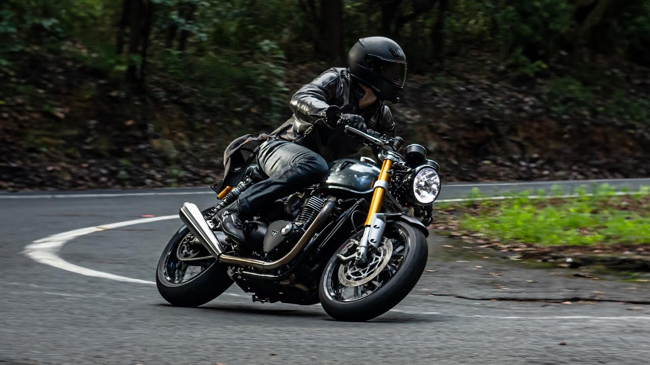 Thruxton RS - Down the pass, pure sound 4K