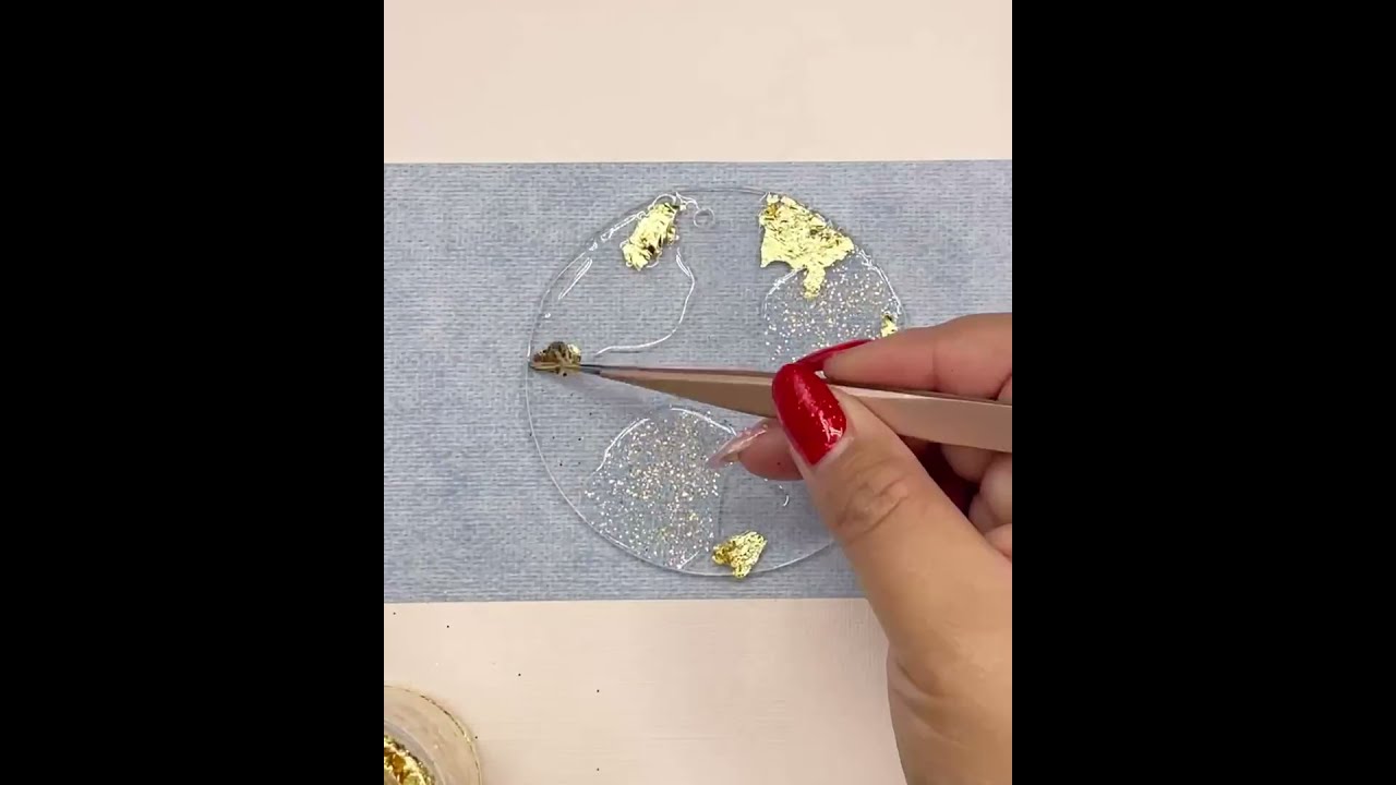 Gold Foil Flakes for Resin,3 Bottles Metallic Foil Flakes 15 Gram,Imitation Gold Foil Flakes Metalic