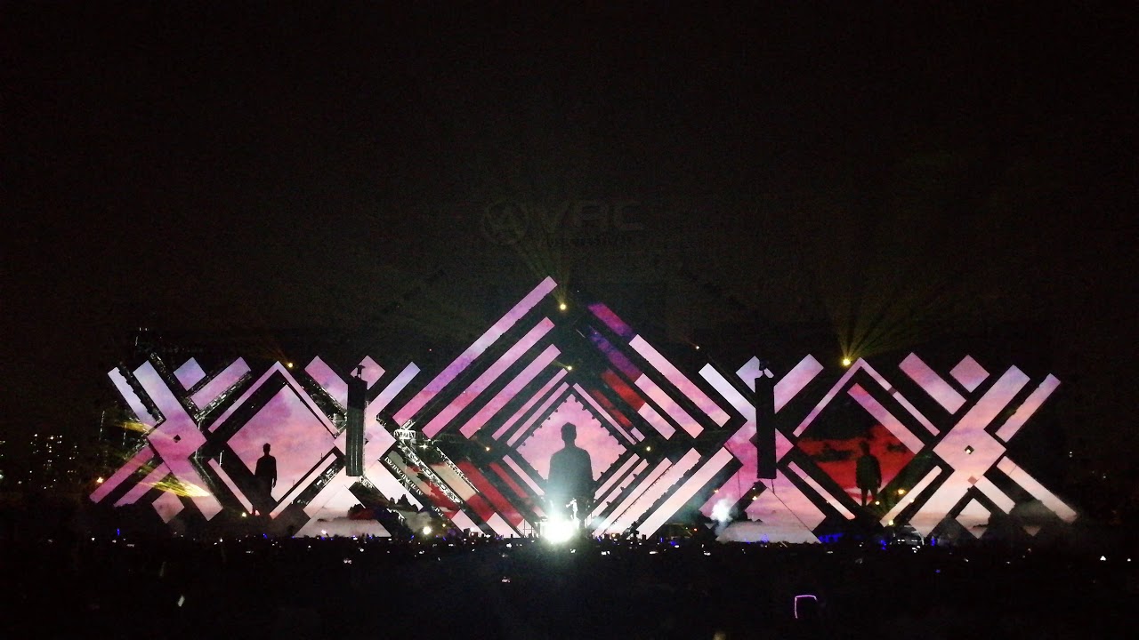MartinGarrix Live @ VAC Music Festival 武汉VAC电影节 小马丁 手机现场拍摄片段