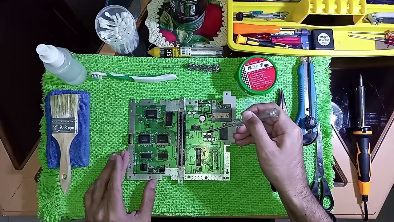 Reparación De Falla De Video En Super Nintendo [SNES Versión 1990] by MaestrOnel. 🧑🏻‍🔧🎮