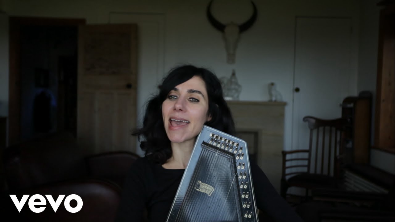 PJ Harvey - The Words That Maketh Murder