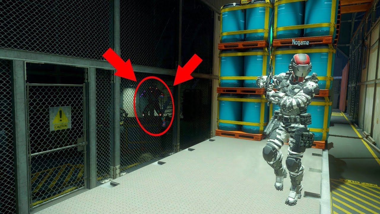 EXTREMELY SNEAKY GLITCH HIDING SPOT!!! HIDE N' SEEK ON BLACK OPS 3