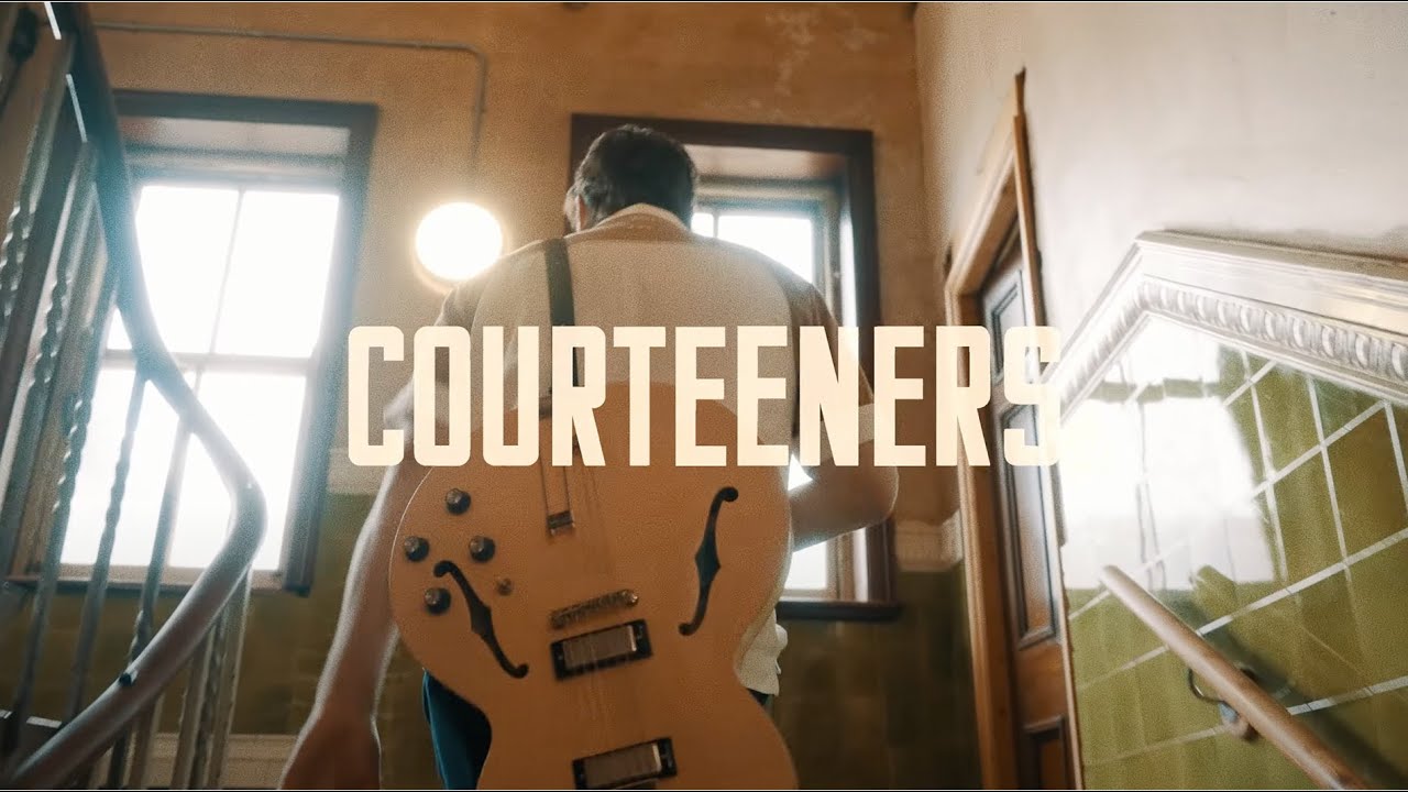 Courteeners - Pink Cactus Café (Official Video)