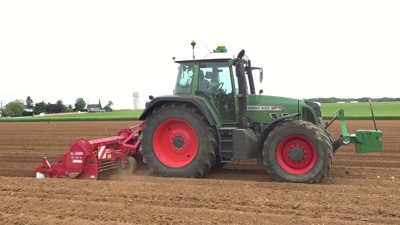 Buttage des pommes de terre / FENDT 820 / GRIMME GF 90-4