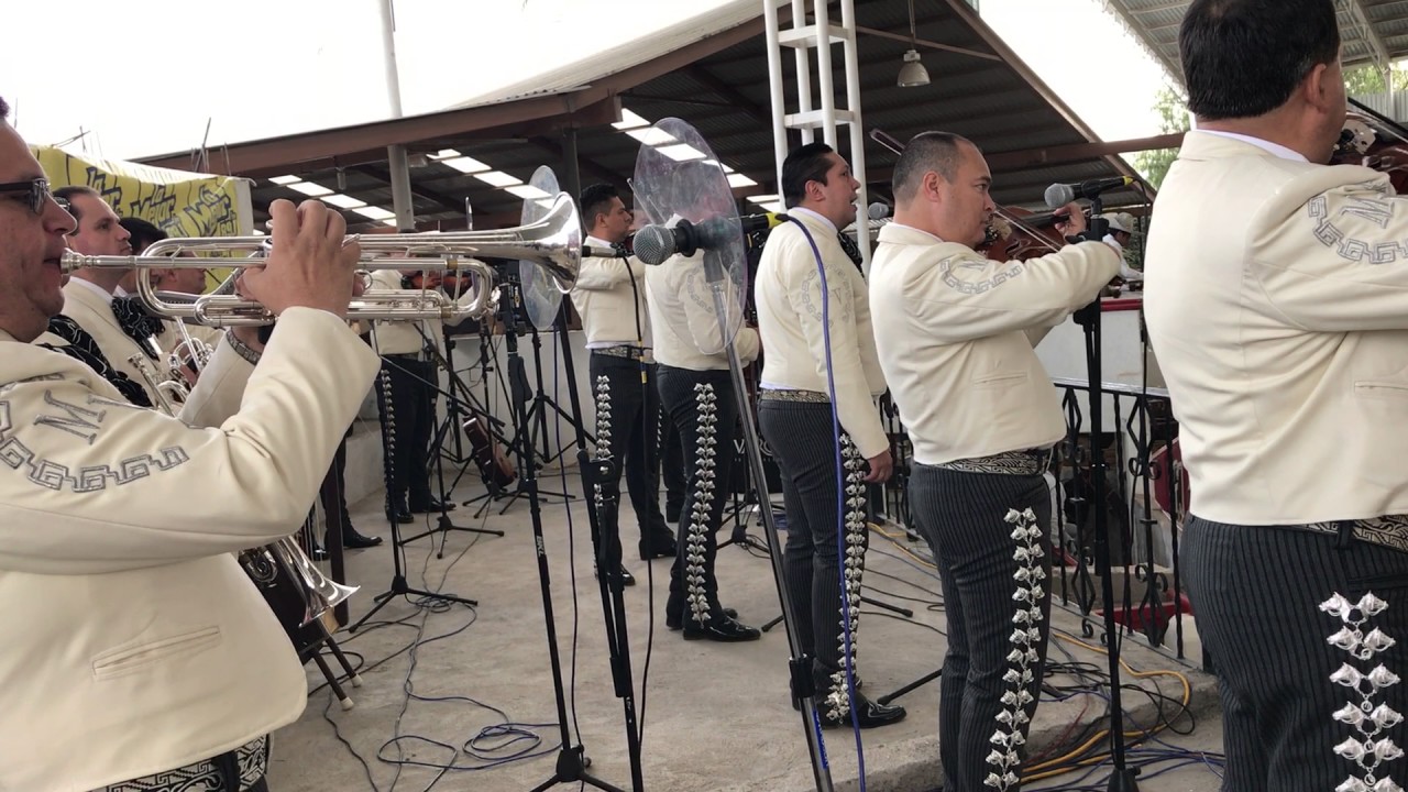 Camino real de Colima - Mariachi Vargas de Tecalitlán 05 de febrero 2017 Lienzo Charro Hnos. Ramírez