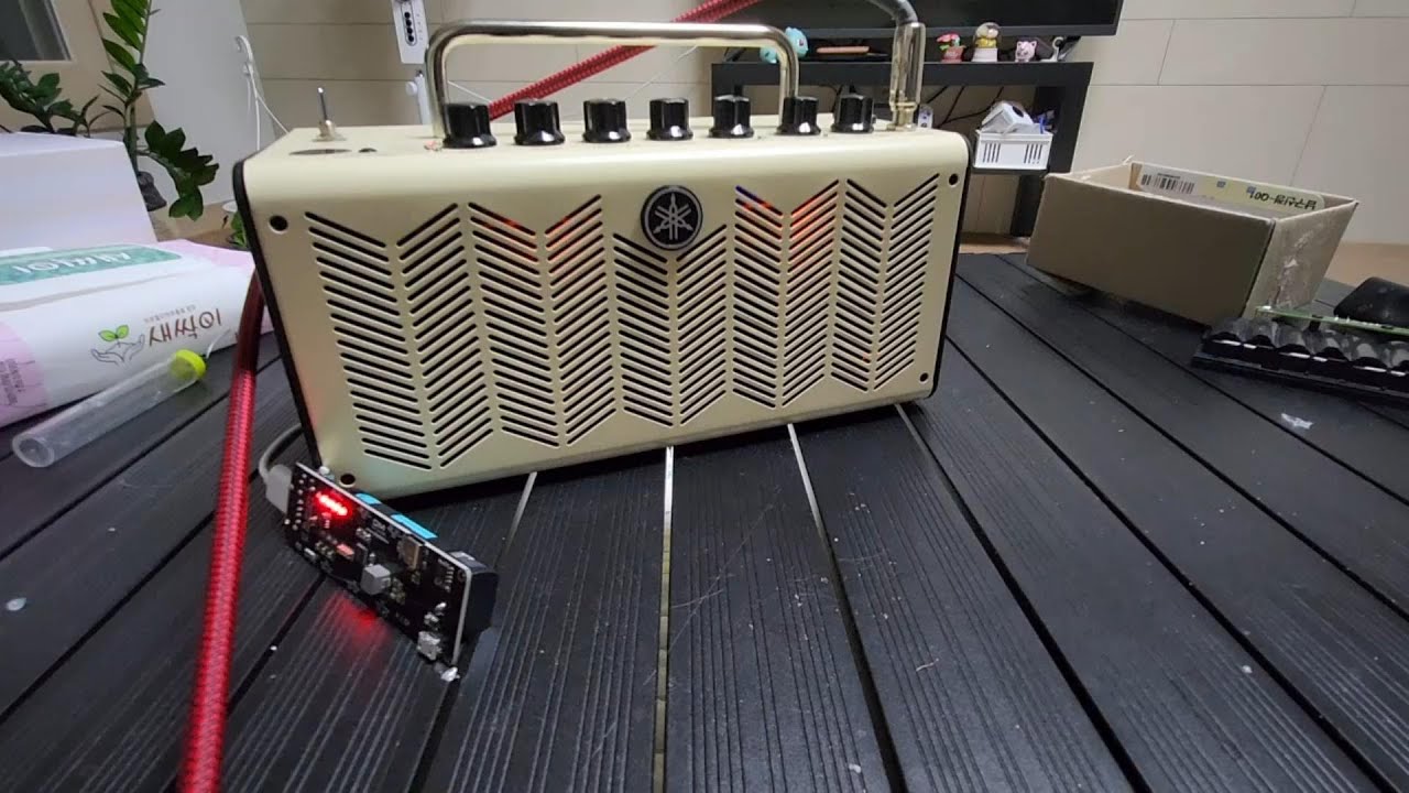 YAMAHA THR Amp Rechargerble Battery& Bluetooth Receiver Modification
