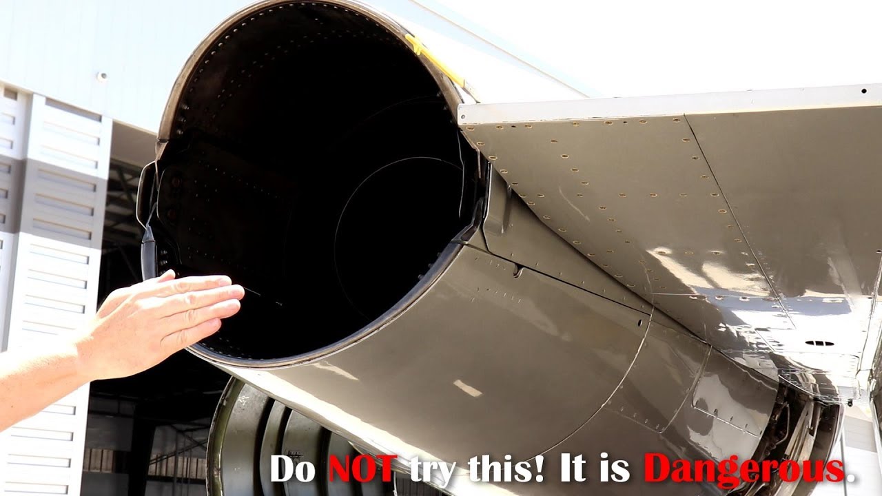 Hand in Jet Engine Exhaust?!?!