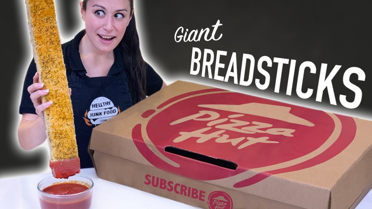 We made GIANT BREADSTICKS 🍕// Pizza Hut Style