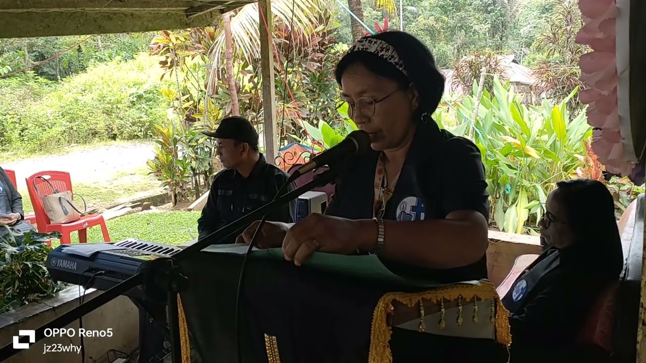 PART 1 IBADAH PEMAKAMAN ALMH IBU A. BOKOEO (KEL. PARINSI - BOKOEO) DI DESA LEMBOBARU KEC. LEMBO