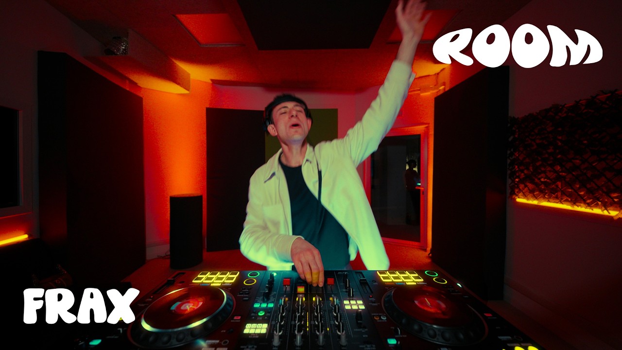 Frax | Room