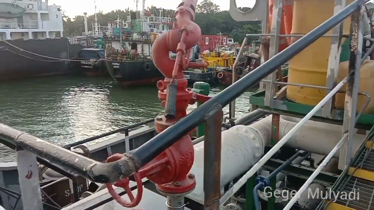 Mengenal warna pipa di kapal
