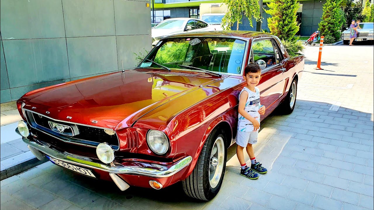 Parada Mamaia Classic Show 2021 (Alezzi Resort) - masini clasice de epoca la Marea Neagra