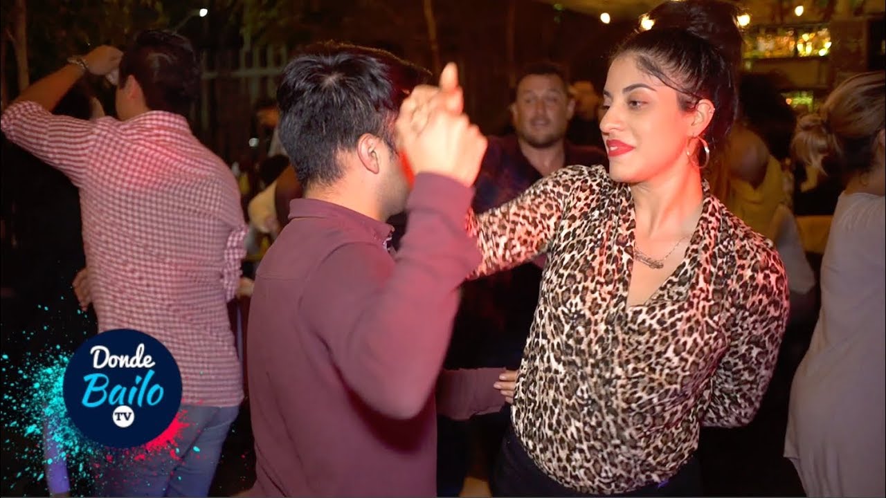 Bailando Salsa en Polanco CDMX | Proyecto Sonidero en Contrabarra