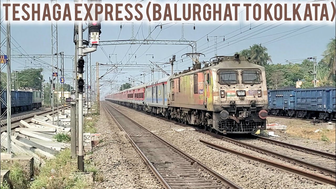 GUWAHATI 12510 SMVT BENGALRE 1 SATH 2 CROSSING PATNA JANSHATABDI EXPRESS 