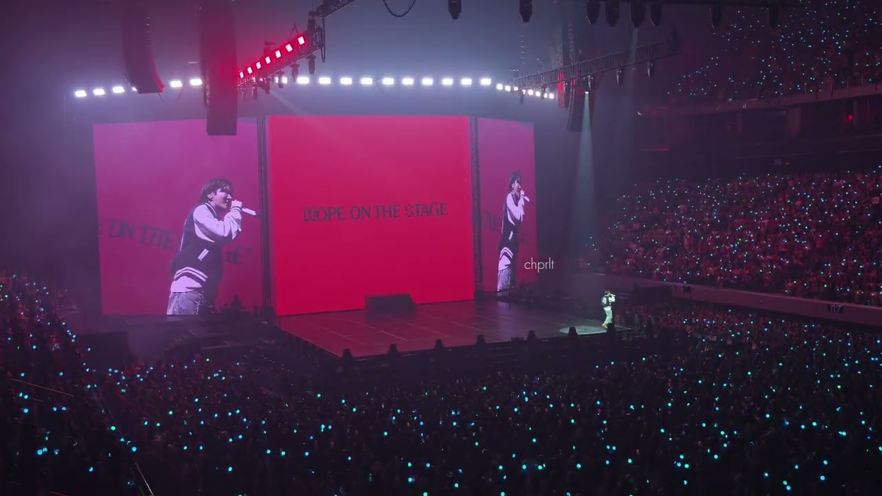 HOPE ON THE STAGE MANILA | Filo army singing acapella with Jhope  (I wonder)