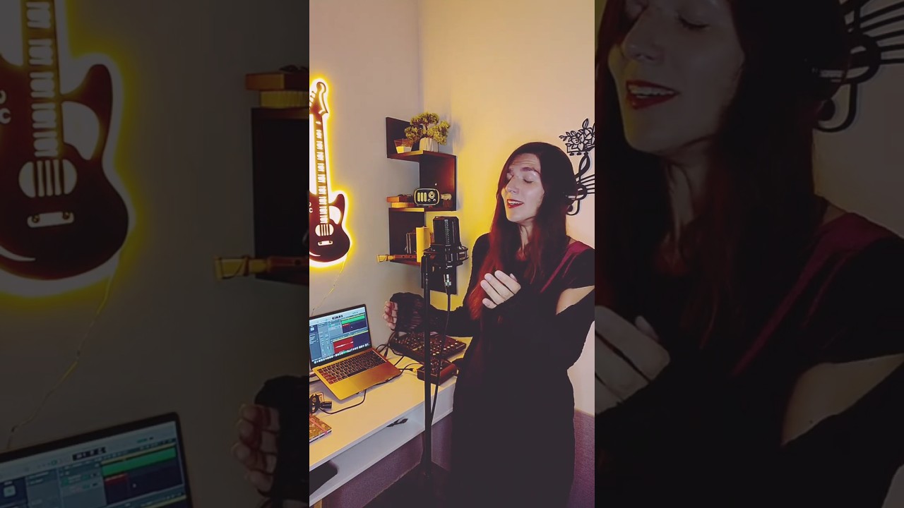 Cosmic flow vocals #voicetherapy #voicehealing #cosmicsound