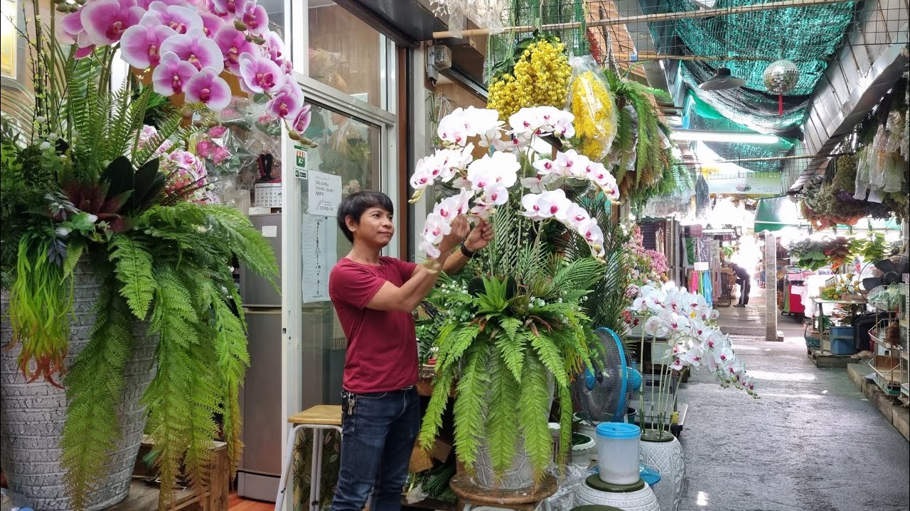 #จัดดอกไม้ตกแต่งบ้าน#จัดกระถางดอกฟาแลน#ร้านผลิตดีไซน์ 0819212617