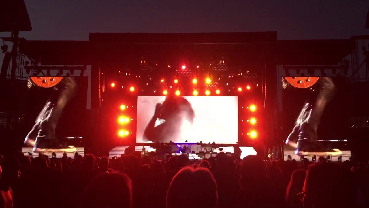 Guns n roses - double talkin’ jive - Winnipeg August 24, 2017
