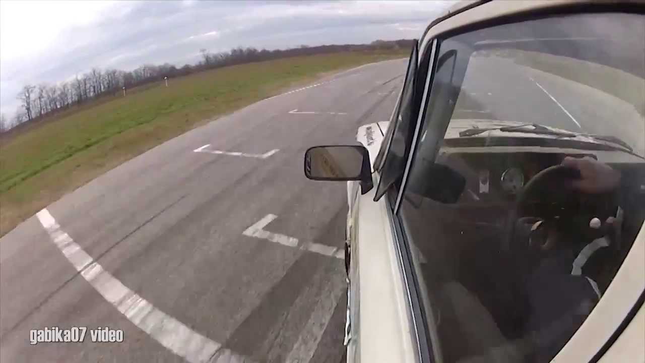 Czak&oacute; Zsolt & Lada 2101 'Cs&oacute;t&aacute;ny - V. &Eacute;lm&eacute;nyoszt&oacute;nap 2013