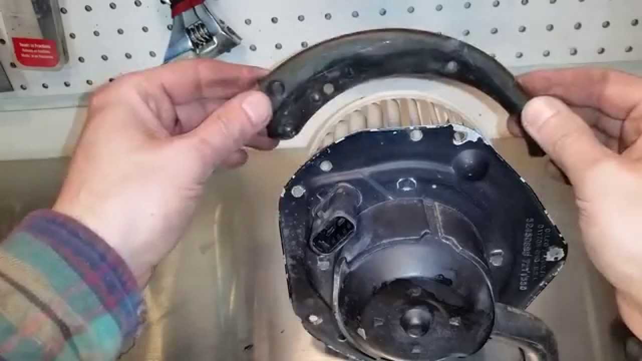 How To Replace A Heater Blower Motor - Camaro / Firebird