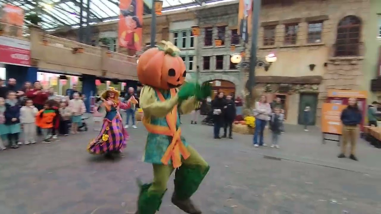 Welkomshow: Halloween Celebration @Plopsa_official 