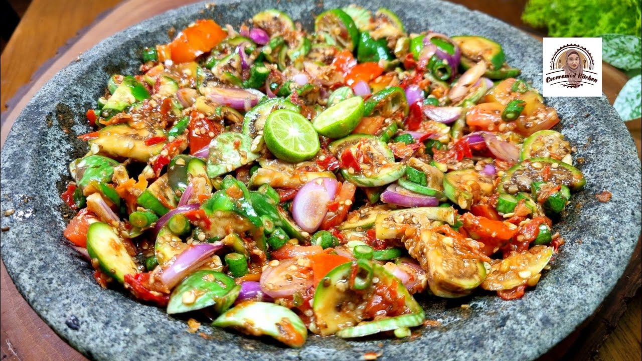 Beberuk Terong Khas Lombok. Makan Tiap Hari Juga Nggak Bosan.
