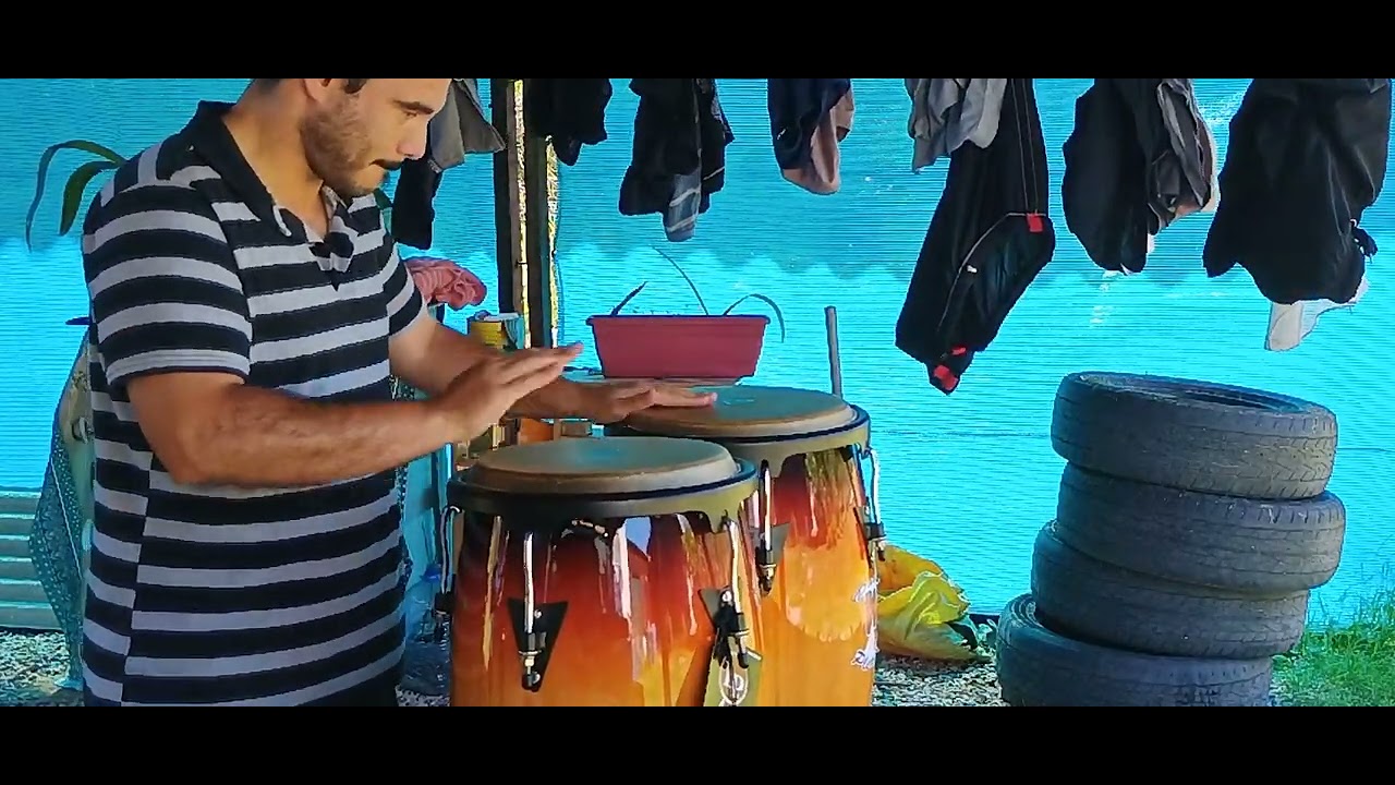 La Epika - Loco (congas)