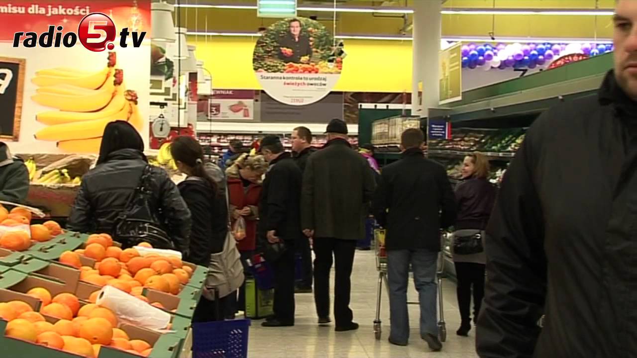Tłumy na otwarciu Tesco