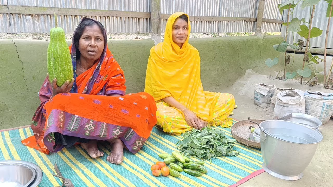 পটল ভাজি স্বাদ হয় কেনো লাউ মাছ রান্না স্বাদের রহস্য । Cook gourd fish । Patal Bhaji  Village Cooking