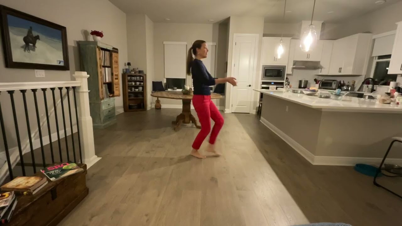 Ma Navu Israeli dance instructional video
