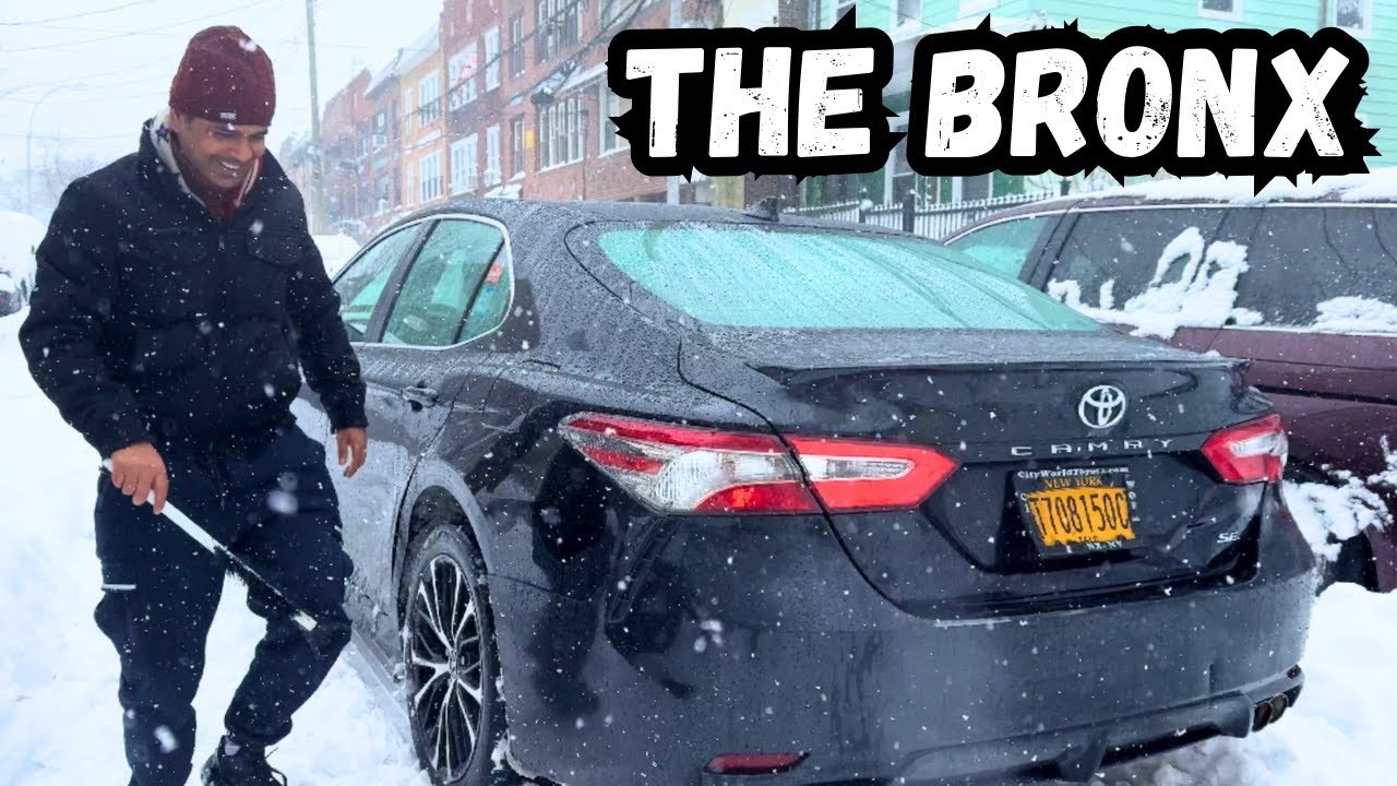 Snowbound Bronx Walking Tour 2026 [4K] | Blizzard of 2026 NYC Streets
