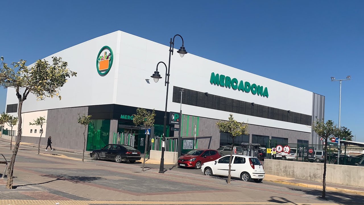 Me acompañáis al Mercadona de #almeria…🤭 Muchas cosas que en los de Cataluña no están!!!😜