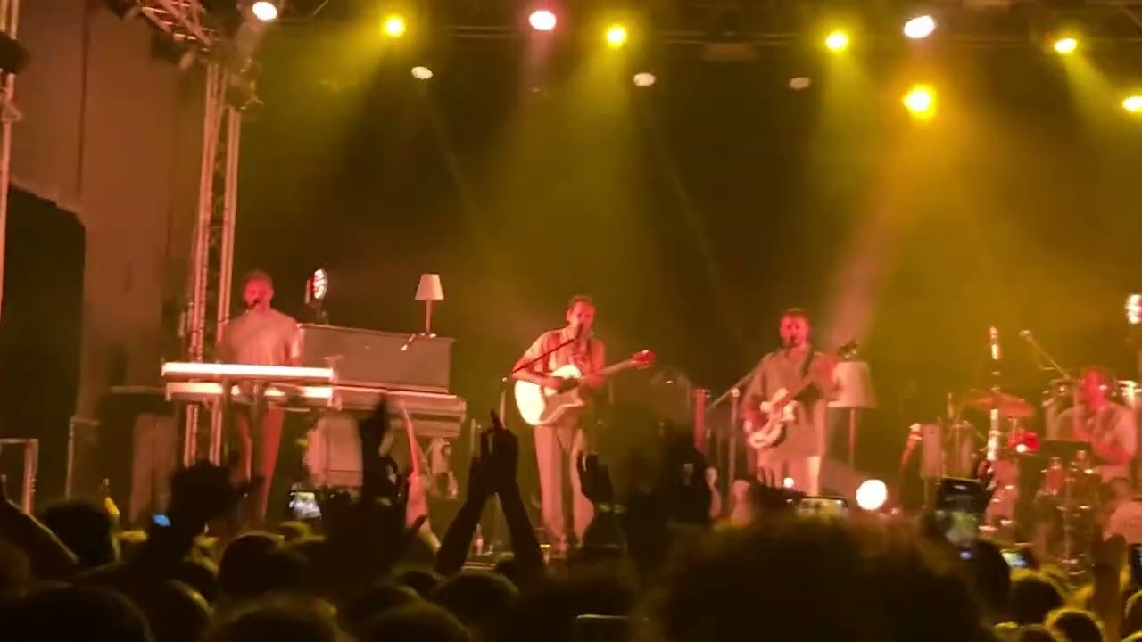 Eugenio in via di gioia - Tornano - Live Bologna (Estragon club) 30.03.2023