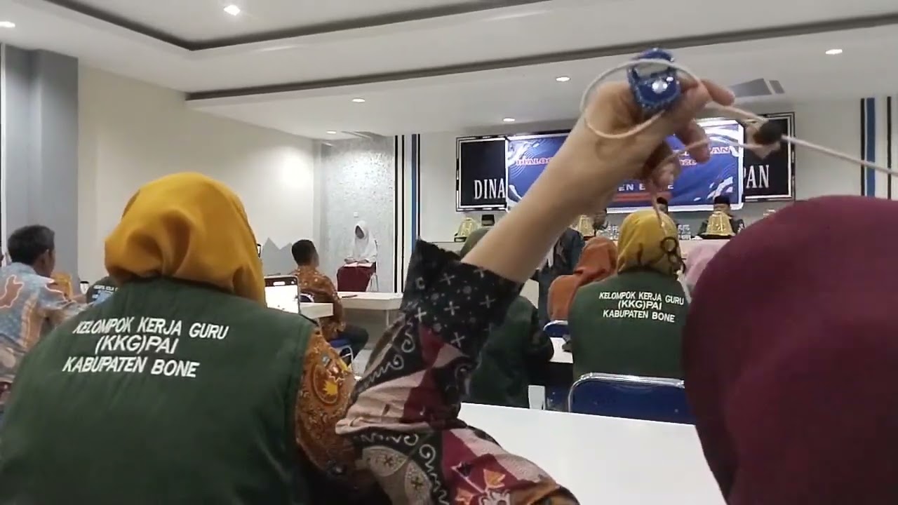 Penerimaan bonus Juara PAI FAIR Provinsi dan Nasional oleh BAZNAS, AGPAI, dan Kemenag Bone