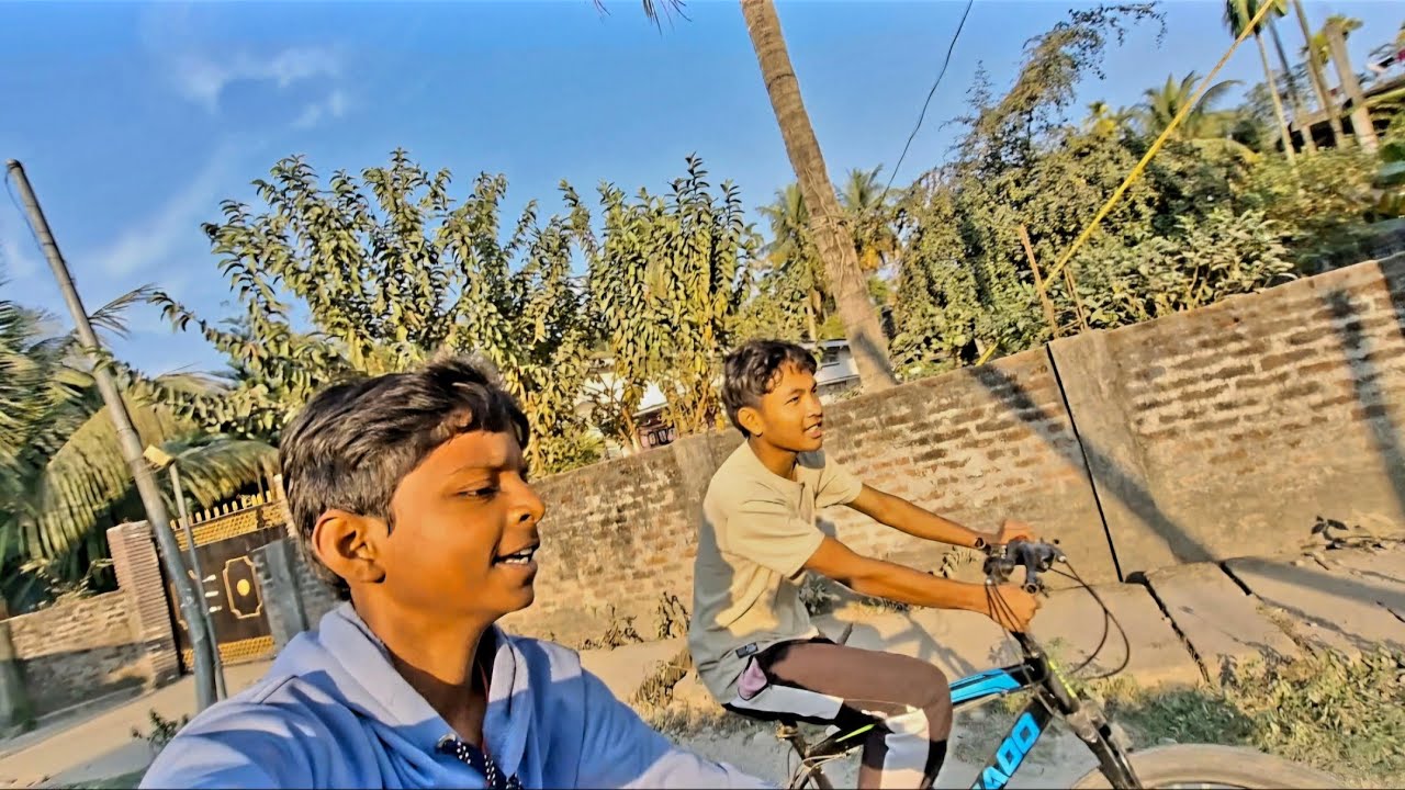 cycle ka hendal  tut gaya 