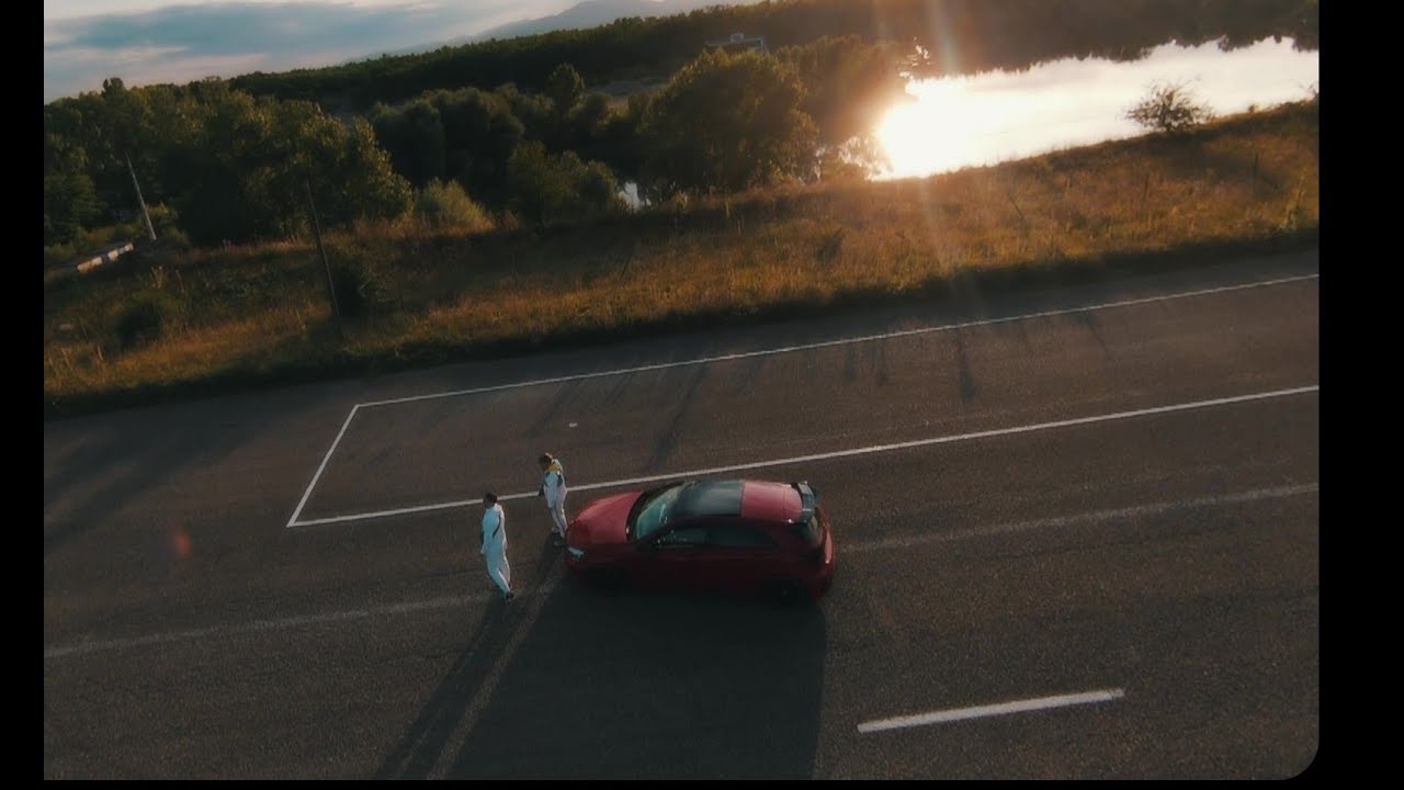 Iz & Blanqui - Ils font les chauds (CLIP OFFICIEL)