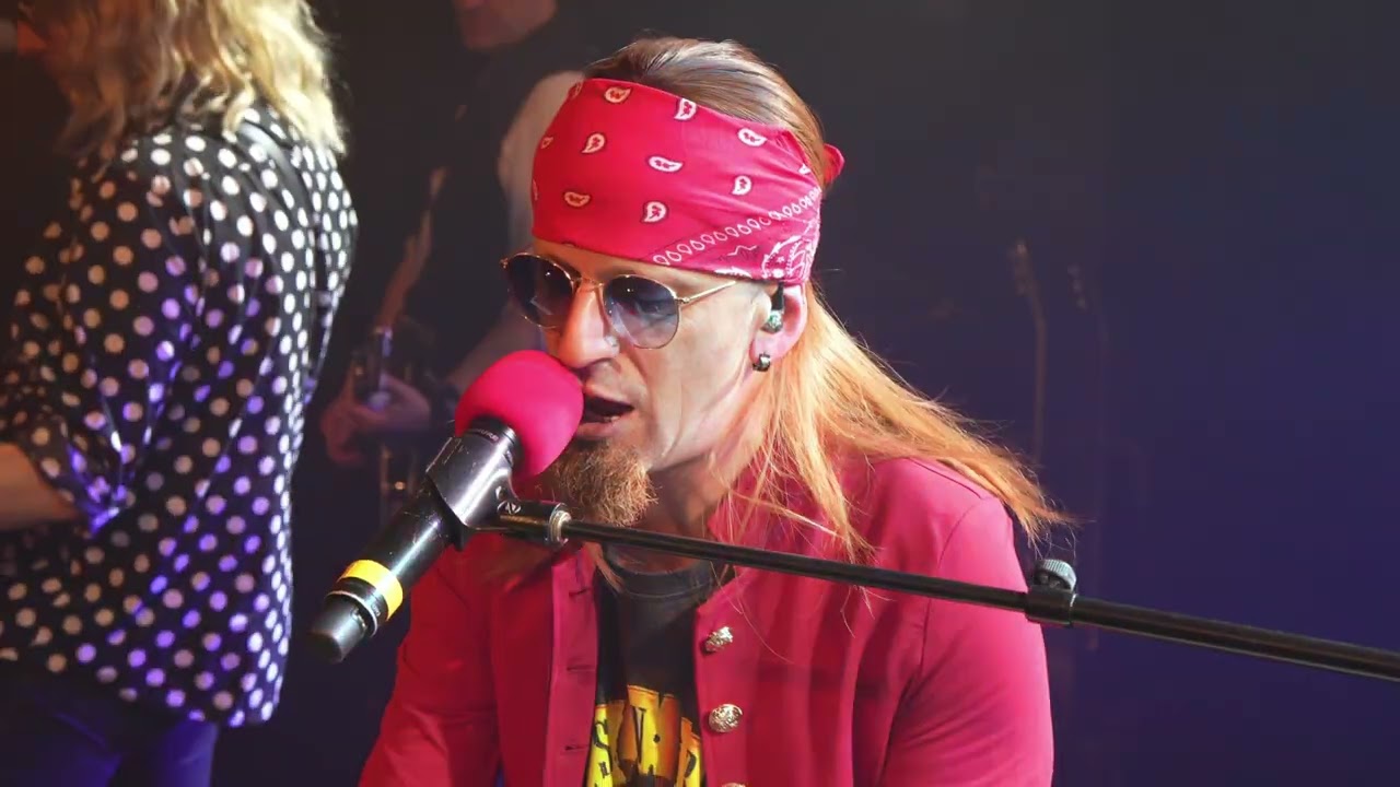 NOVEMBER RAIN - GUNS FOR ILLUSION