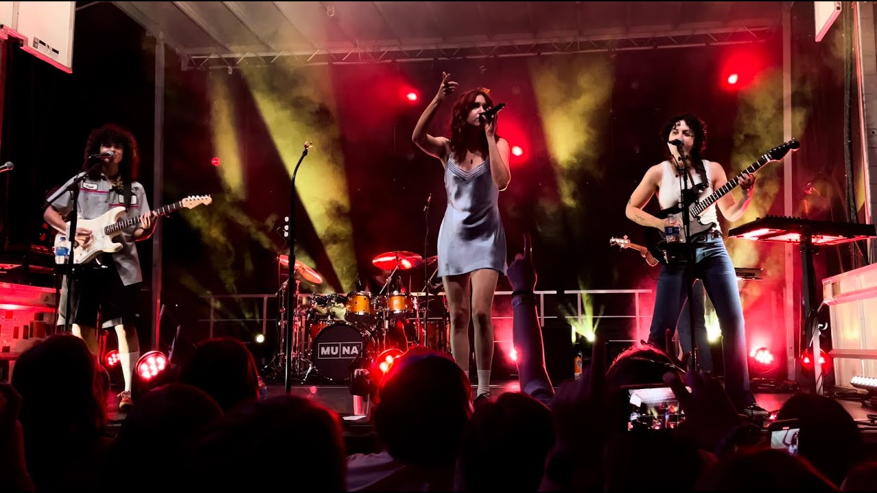 Anything But Me - MUNA (Live 7.30.22) (4K)
