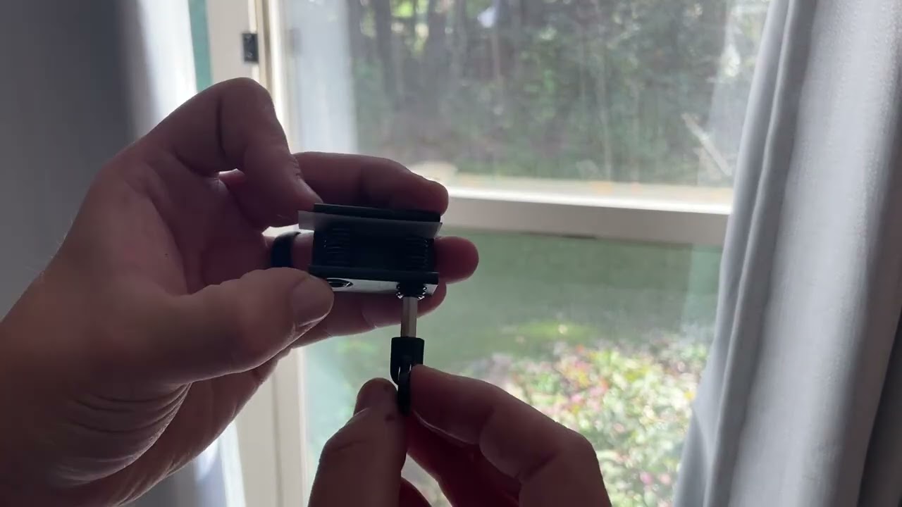 Window Locks,8 Pack Sliding Window Locks with Key for Vertical & Horizontal Sliding Windows Doors