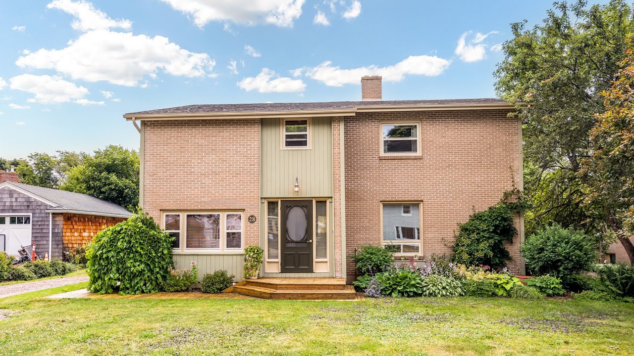 28 Admiral St, Charlottetown, PE