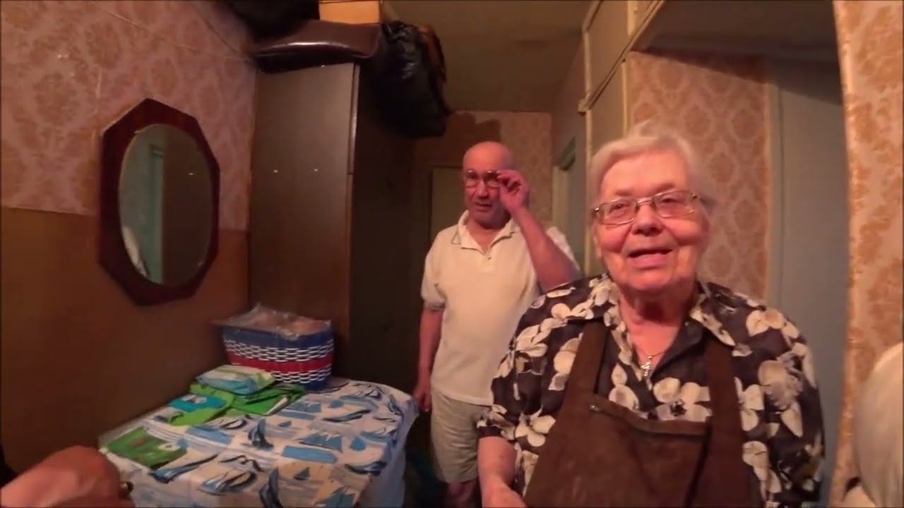Мне звонили из полиции. В чем я провинилась? Встреча с сестрой. Зашли в гости к маме.
