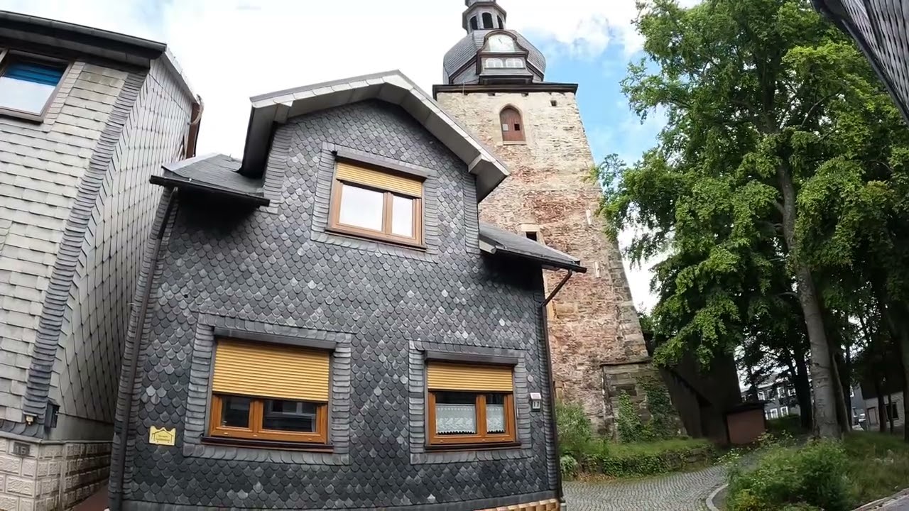 D: Großbreitenbach. Thüringen. Eindrücke aus der Stadtmitte. Juli 2024