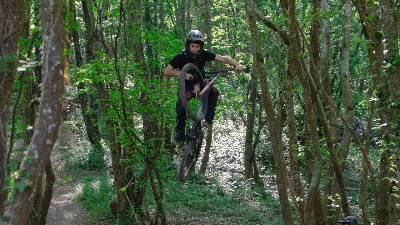 IL TENTE BACKFLIP !!! (vlog #1)