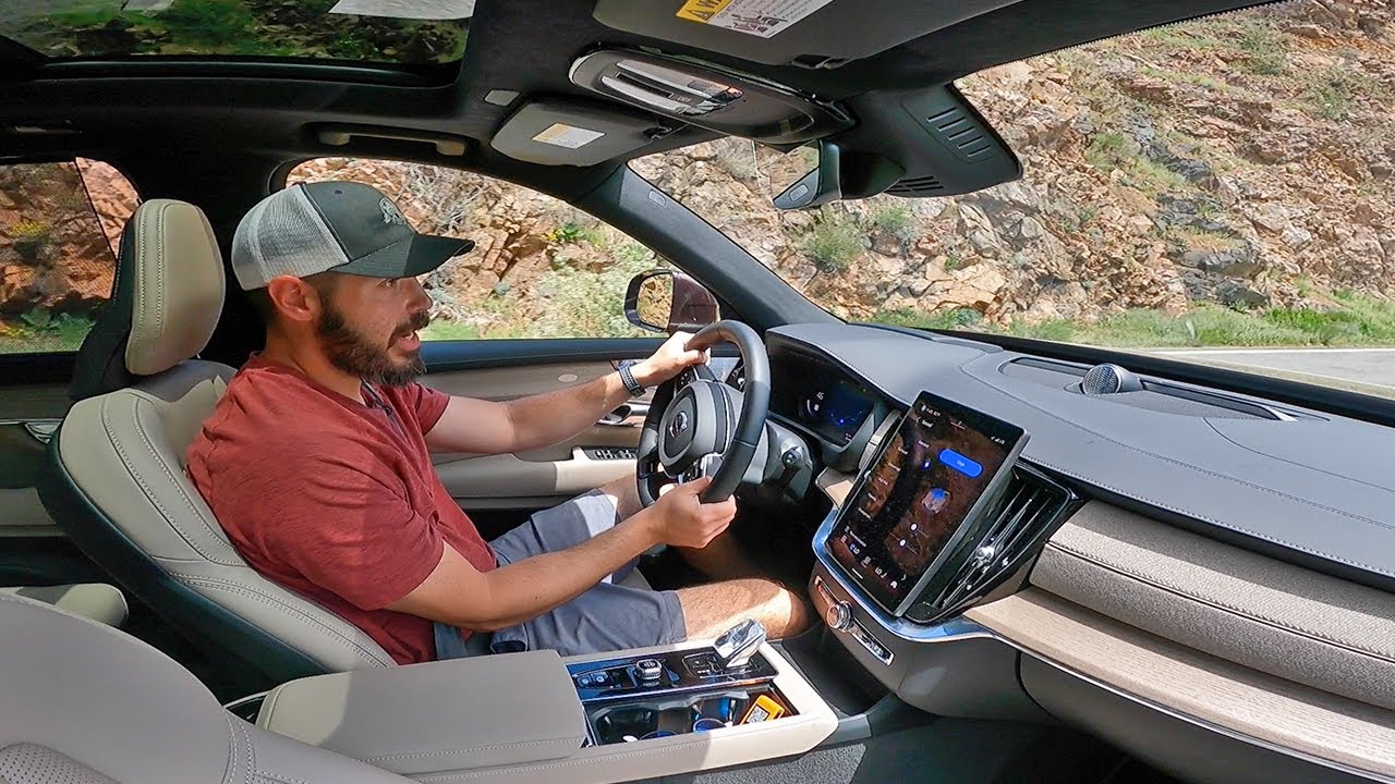 The 2025.5 Volvo XC90 is a proper Swedish BEAUTY!