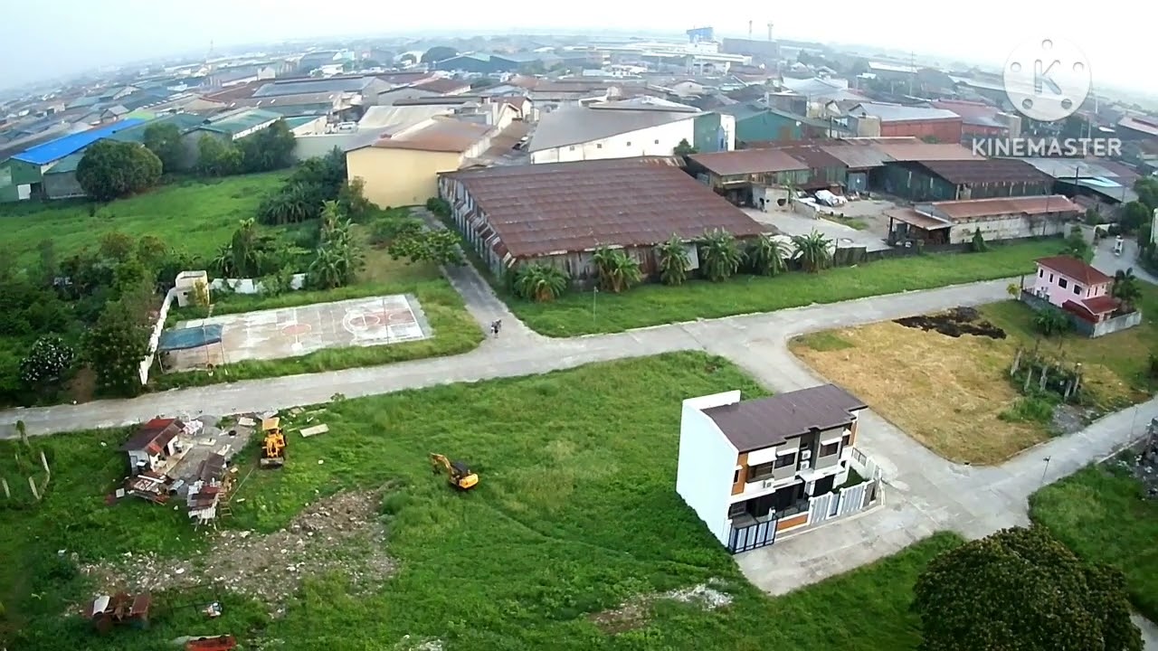 L800 pro 2 drone    pullout shot