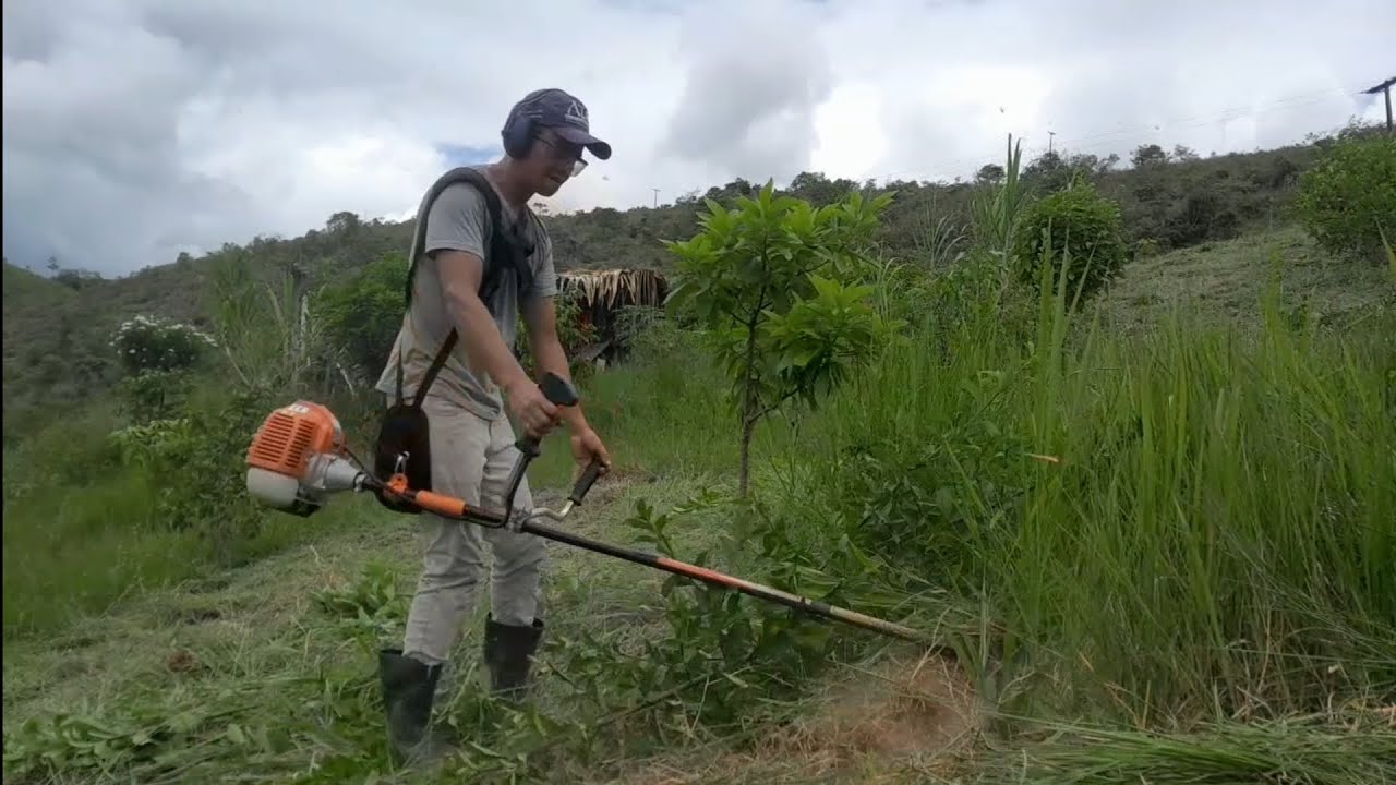 Mais um dia de trabalho.Roçadeira VULCAN Trent a todo vapor
