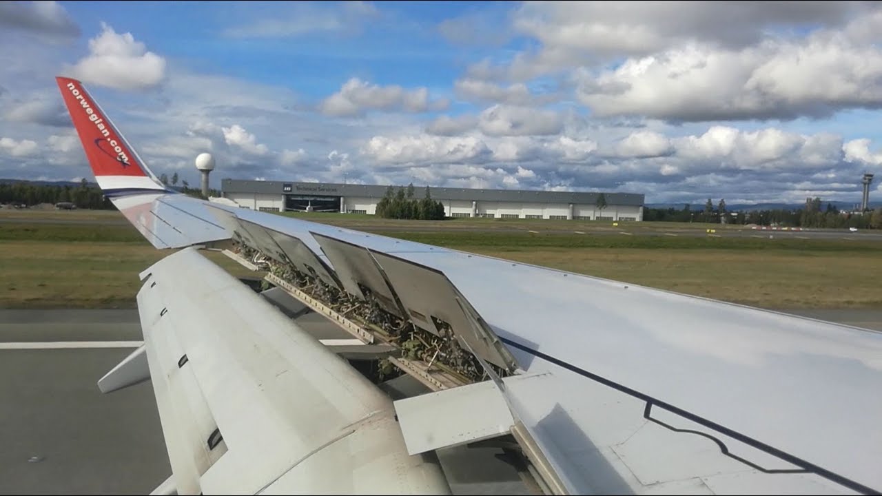 Norwegian Boeing 737-800 Prague - Oslo