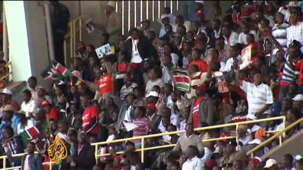 Kenyatta sworn in as Kenya's president